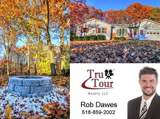 21 Wanda Ct, Troy, NY 12180