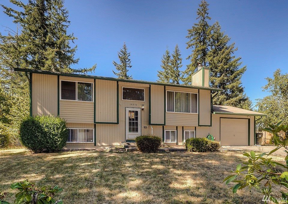 1st image of 19210 10th Ave E