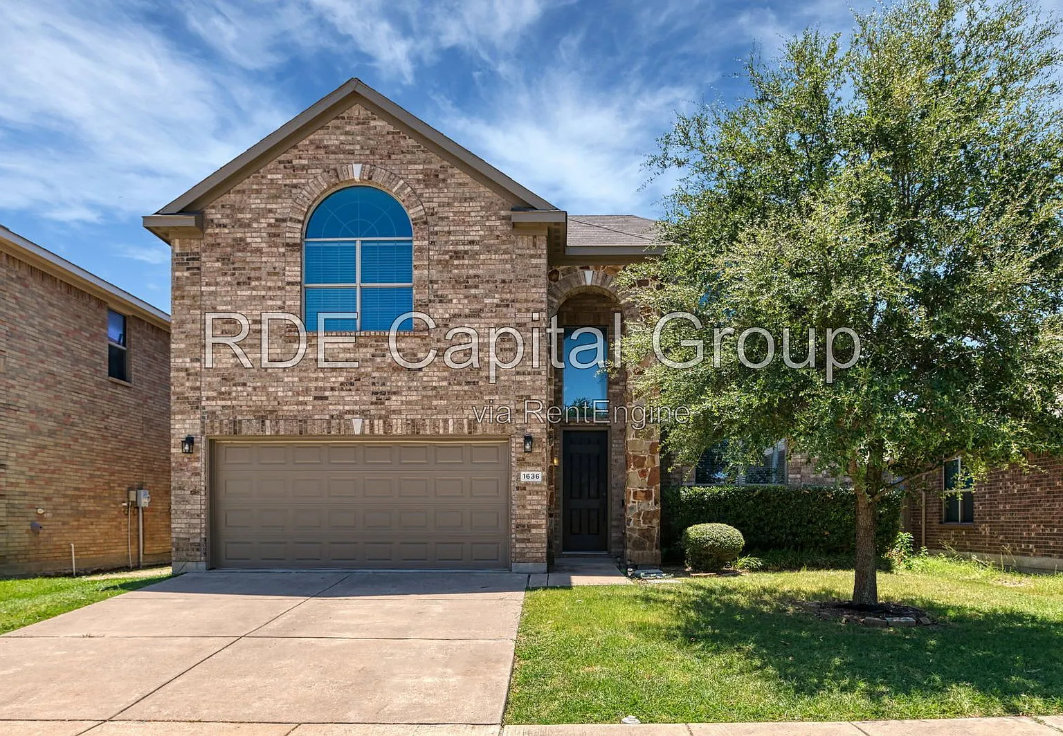 4 bed, 2.0 bath, 2448 sqft, $2,615 — Photo 1