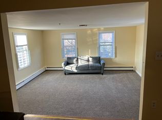 15 Morton St Floor 3, Framingham, MA 01702