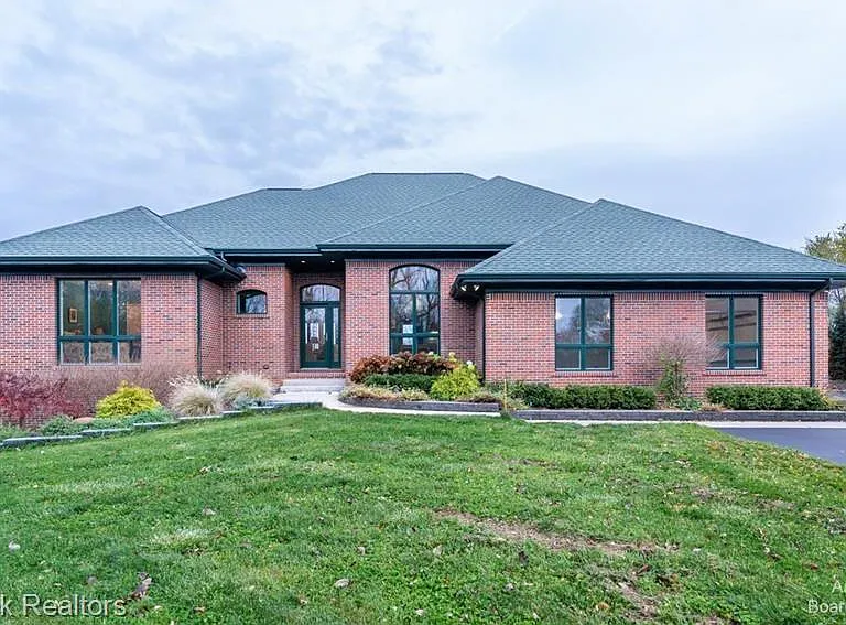 3520 Blue Heron Ct — Photo 3