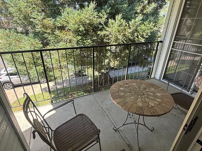 2400 Eilers Ln #1206 — Photo 38