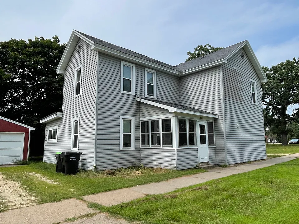 620 15th Ave E