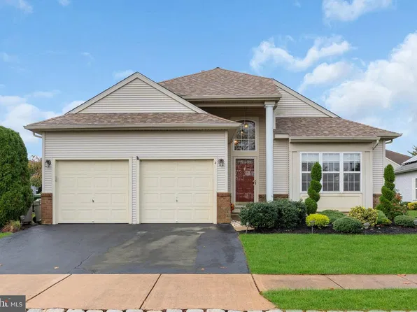 3 Dante Dr, Manchester, NJ 08759