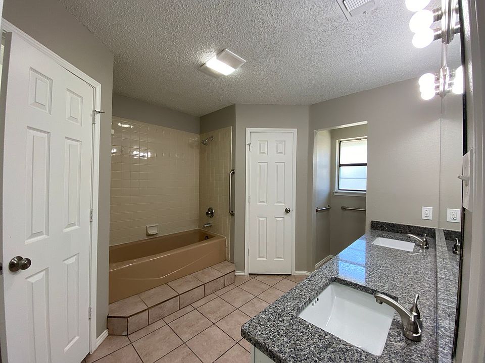 1st image of 457 Little Valley Ct #457