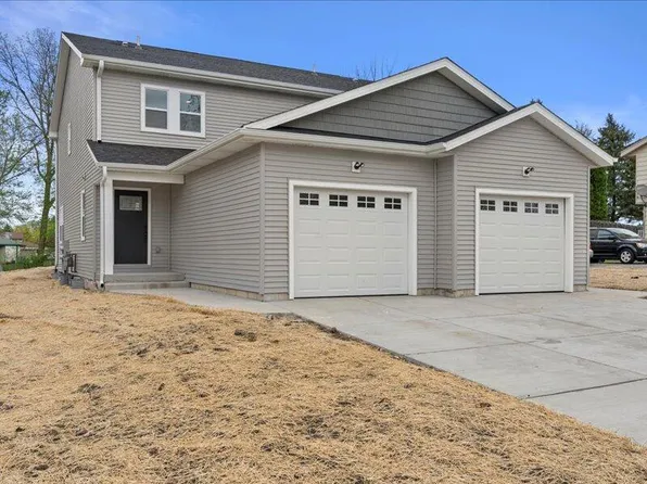 3302 West Alvina AVENUE #3304, Greenfield, WI 53221