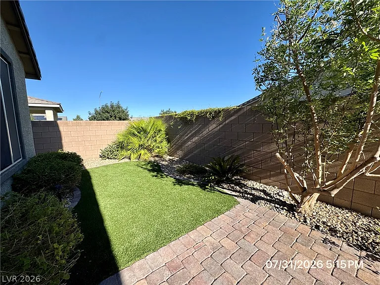 2239 Arrington Ave — Photo 18