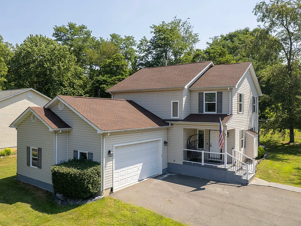 288 Lauck Dr