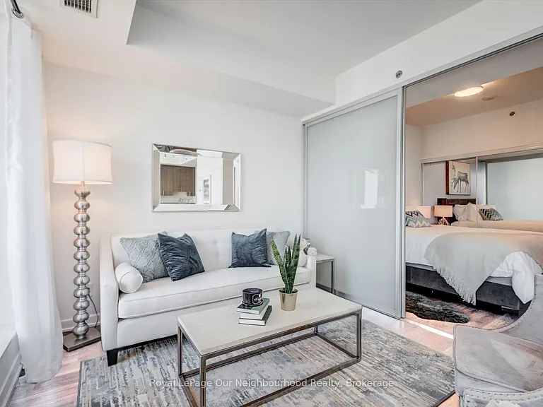 225 Sackville St #2312 — Photo 6