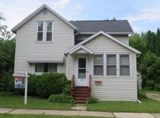 191 E 8th St, Fond Du Lac, WI 54935