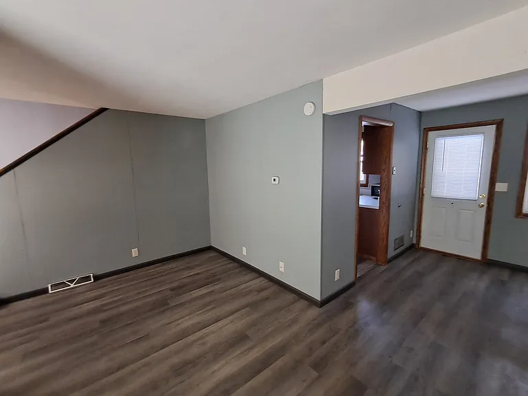 2025 Texas Ave — Photo 3