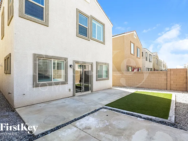 1134 Aubrey Springs Ave — Photo 17