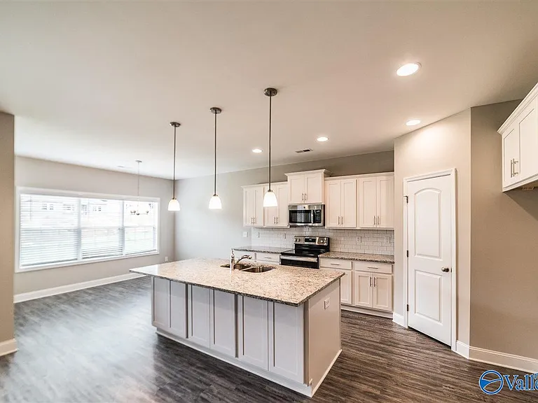 3029 Crystal Creek Dr — Photo 17