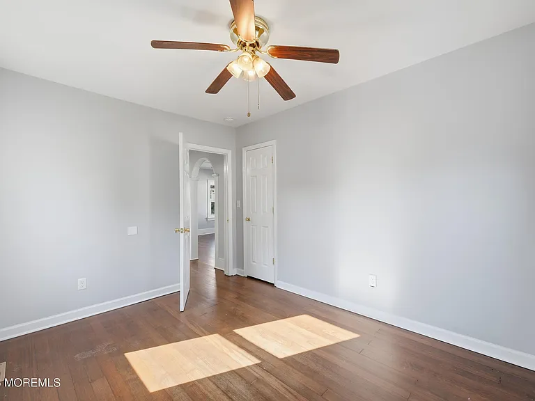 251 Main St — Photo 12