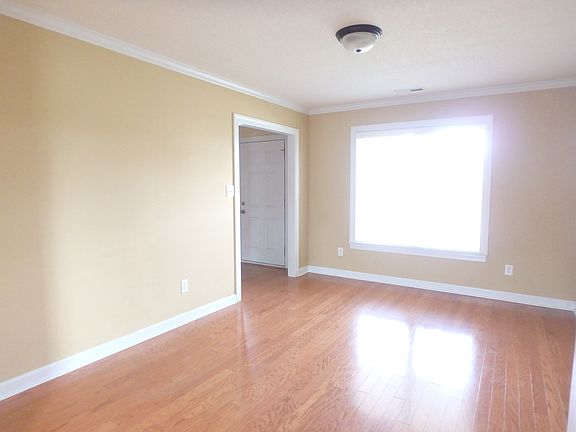 4th image of 107 Cypress Bay Dr