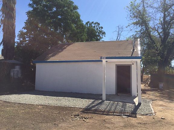 3rd image of 24835 E Rialto Ave