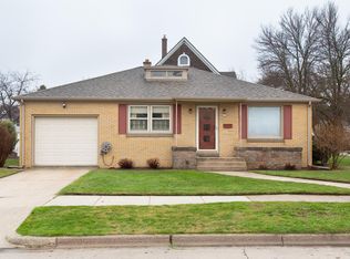 433 Vollrath Blvd, Sheboygan, WI 53081