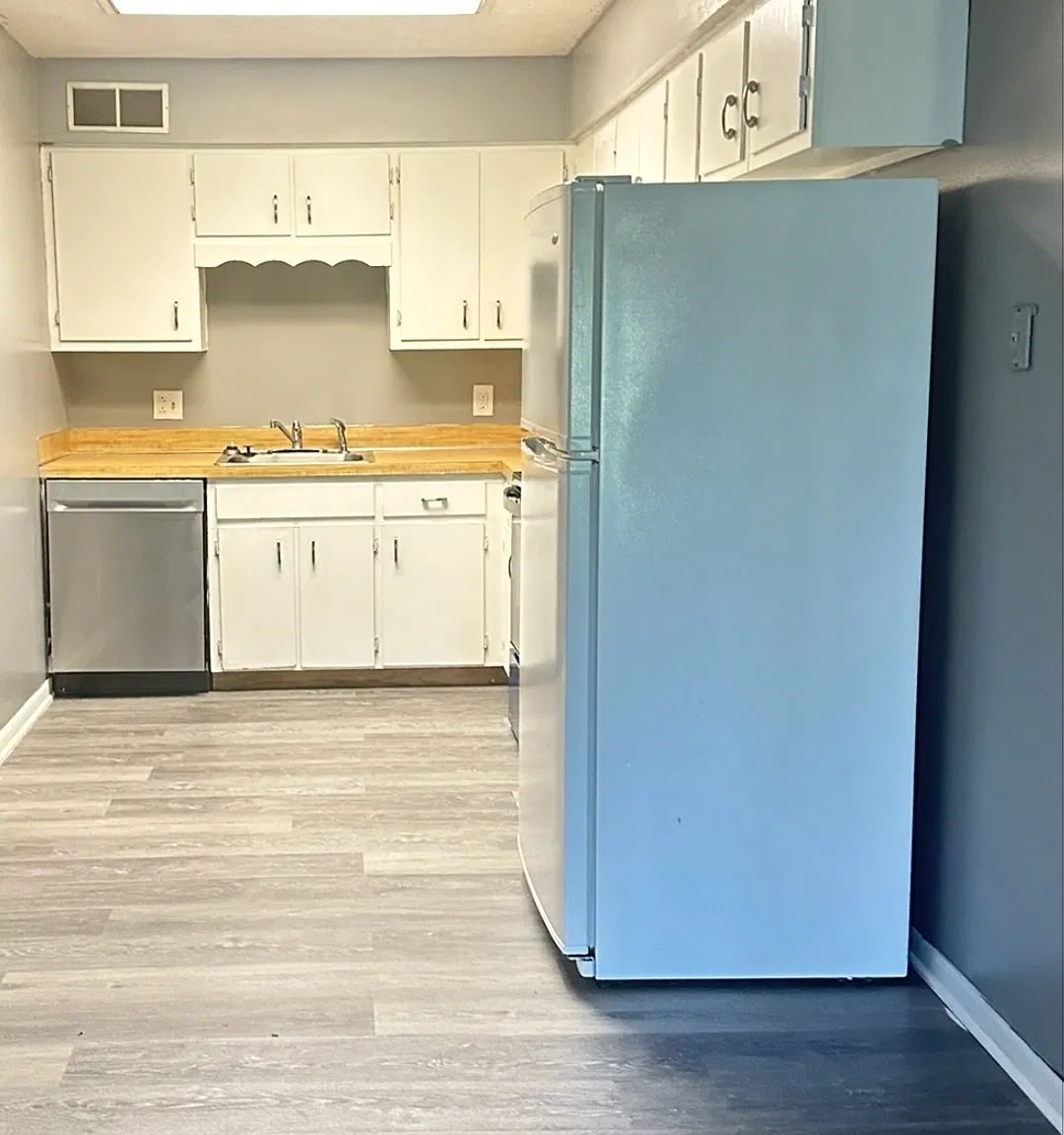 2 bed, 1100 sqft, $1,150 — Photo 2