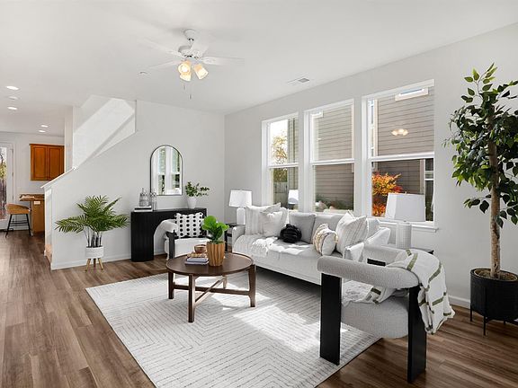 2nd image of 2042 Ravello Way