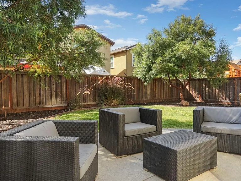 18263 Commercial St — Photo 16