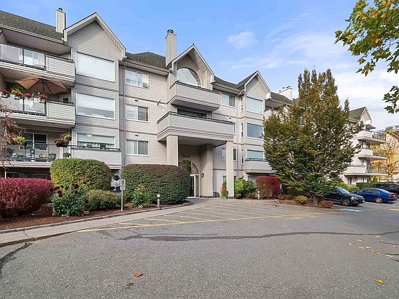 4th image of 33708 King Rd #206
