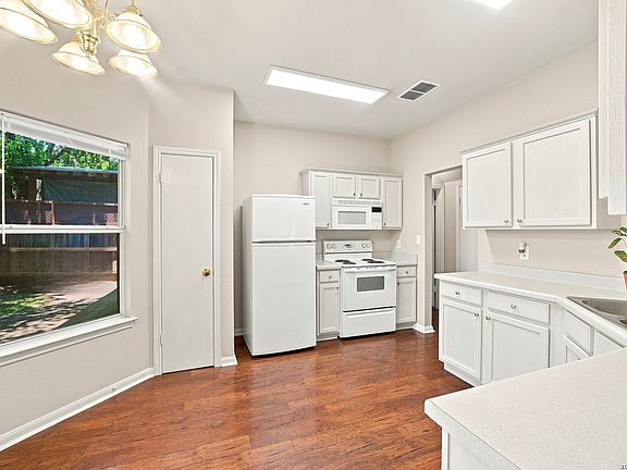 5th image of 12319 ASHLEY PL
