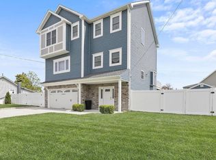 915 6th St, Union Beach, NJ 07735