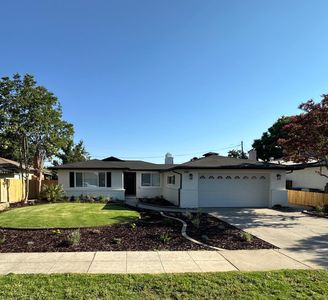 2429 E Austin Way, Fresno, CA, 93726