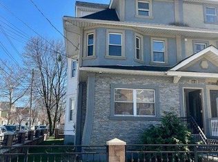 114-18 89th Ave, Richmond Hill, NY 11418