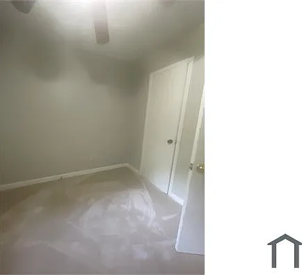 3 bed, $1,050 — Photo 3