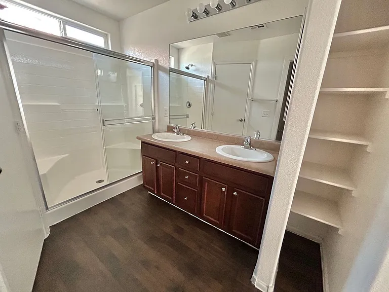4908 Blue Marlin Ave — Photo 24