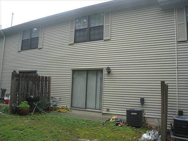 2nd image of 23 Greenwich Dr #2103