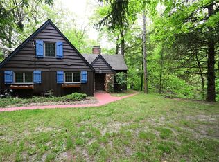 5991 Columbia Rd, North Olmsted, OH 44070