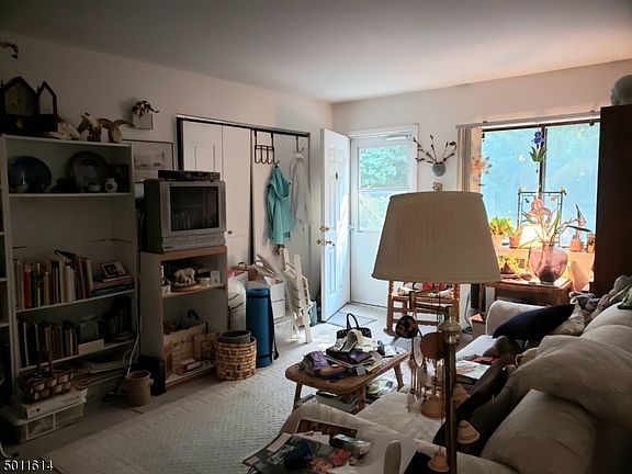 3rd image of 54 Park Ave #C0002-2