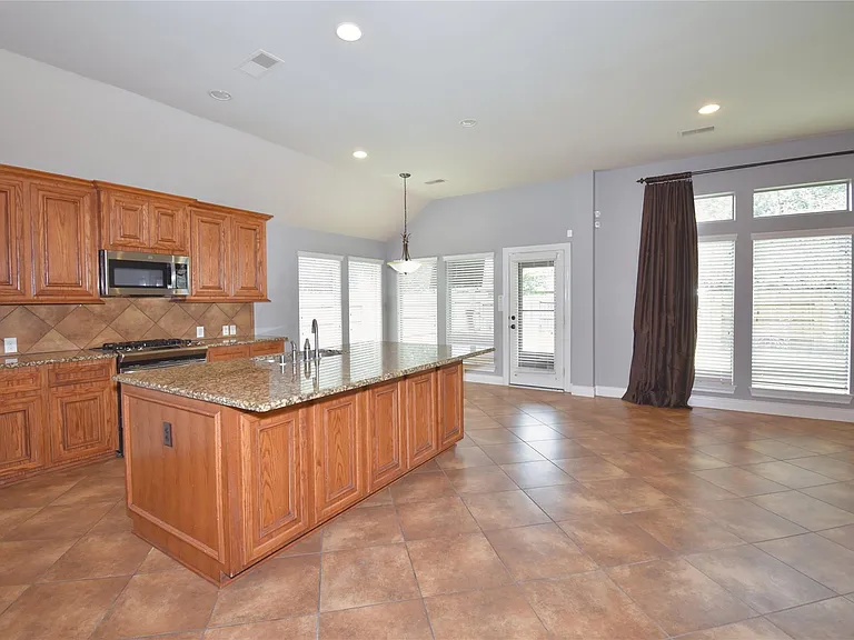 13611 Summer Cloud Ln — Photo 13