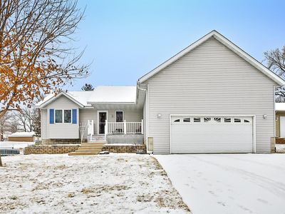 1108 1st St SE, Faribault, MN, 55021