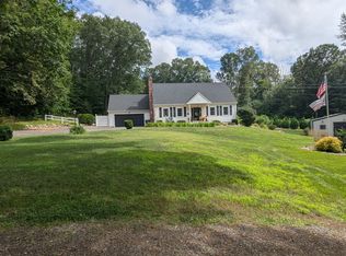 16 Jacobson Farm Rd, East Hampton, CT 06424