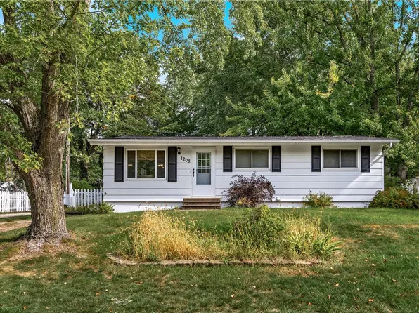 1208 E Laneville Avenue, Durand, WI 54736