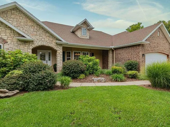 1394 Morningside Falls Boulevard, Blue Eye, MO 65611