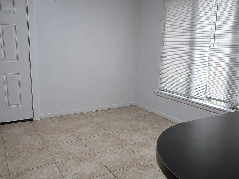 1110 Valley Forge Rd — Photo 10
