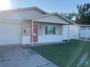 5417 1st St NE, Saint Petersburg, FL 33703
