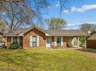 6160 Lynnfield Rd, Horn Lake, MS 38637