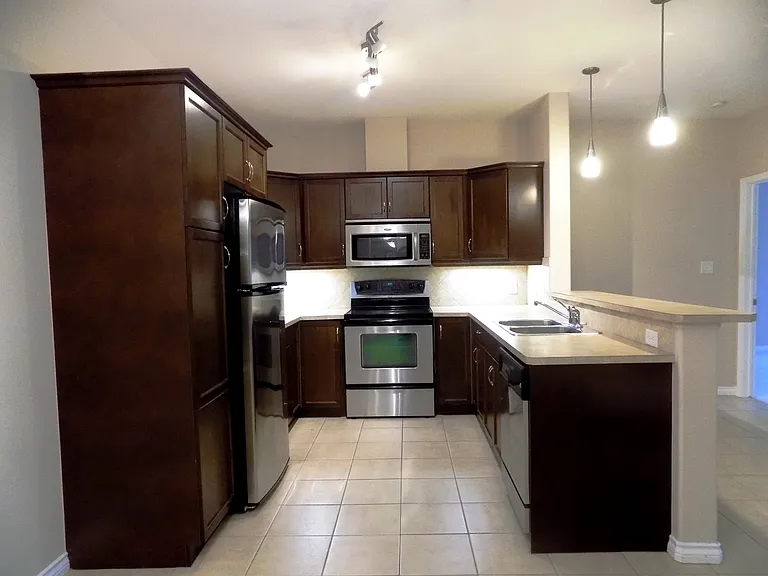 2503 Hanna Cres NW #231 — Photo 1