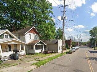 1897 Manchester Rd, Akron, OH 44314