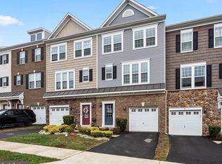 Haymarket Crossing Condominium, Haymarket, VA 20169