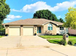 1106 Shorthorn Dr, Norfolk, NE 68701
