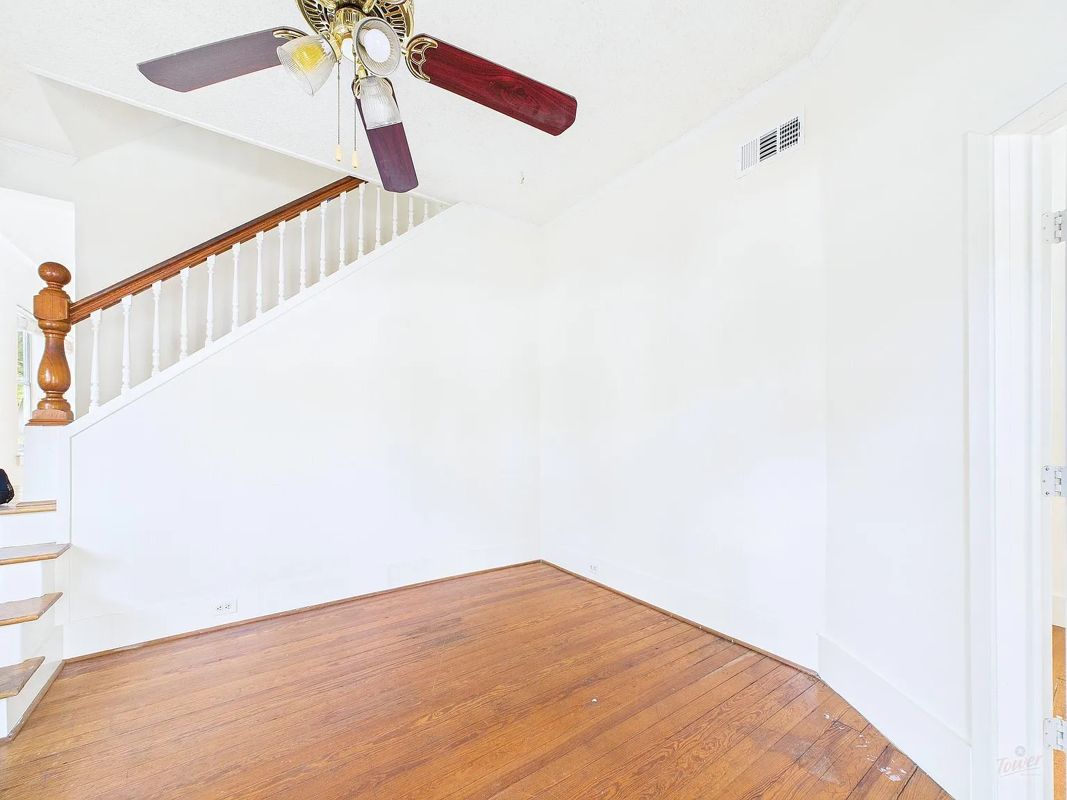 5 bed, 3.0 bath, 2080 sqft, $4,950 — Photo 3