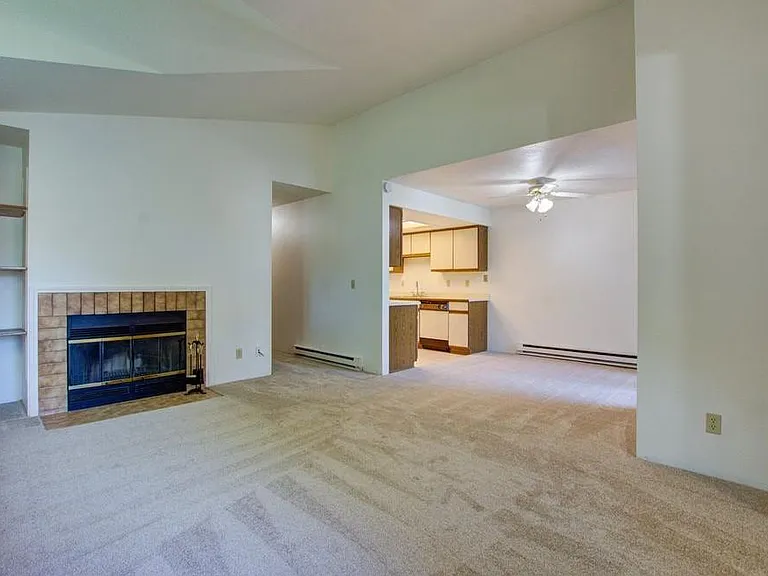 86 Kingsgate Rd #H201 — Photo 16