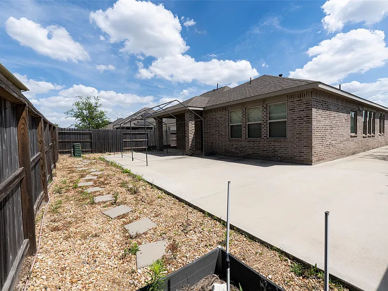 24238 Golden Fallow Dr — Photo 24