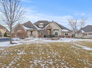 N39W23753 Broken Hill Cir N, Pewaukee, WI 53072